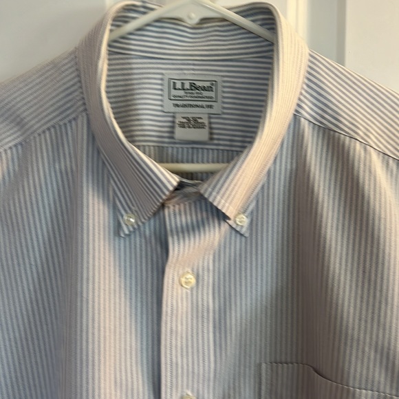 LL Bean Men’s Blue Pinstriped Dress Shirt - Picture 5 of 6